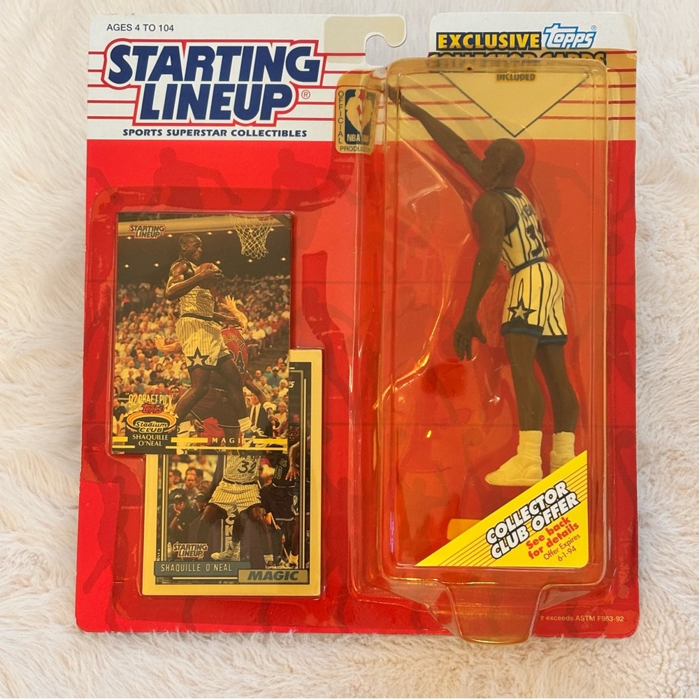 NWT Starting Lineup Shaquille O'Neal Figure W/Trading Cards in Box